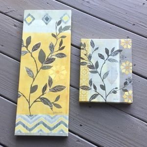 Yellow flower declarative pictures.